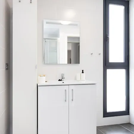 New Center Cristianos Apartment *
